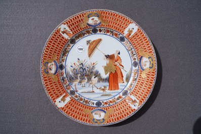 Een Chinese Imari-stijl schotel naar Cornelis Pronk, &quot;De parasoldames&quot;, Qianlong, ca. 1736-1738